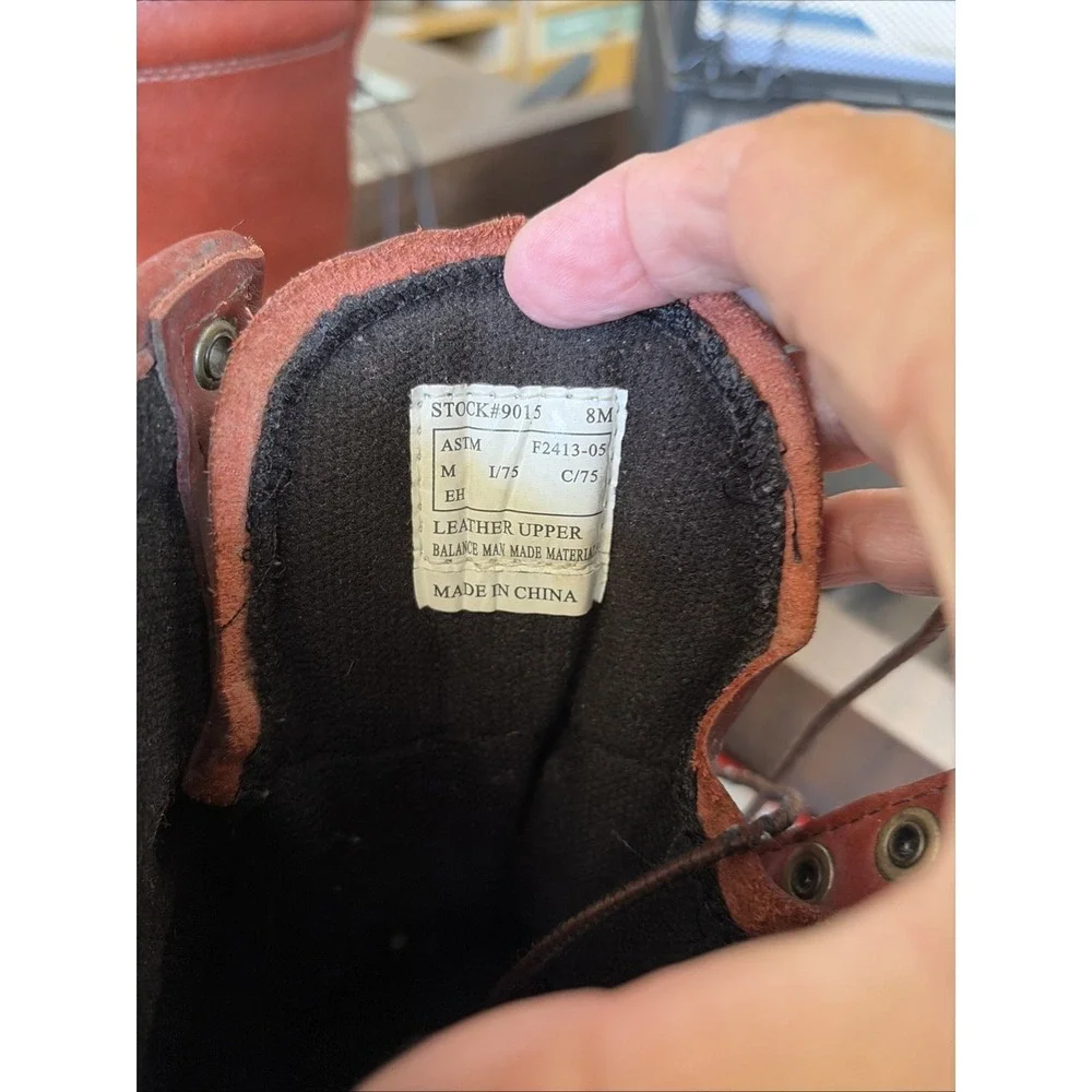 VTG Golden Retriever 9015 Deluxe Logger Boots Men's 8M Red Oak - Excellent Tread